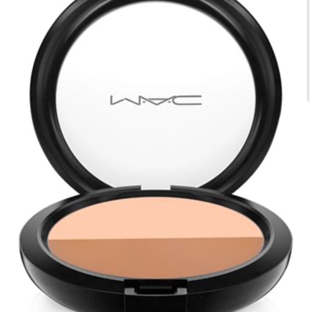 MAC - sculpt and shape powder (accentuate sculpt)